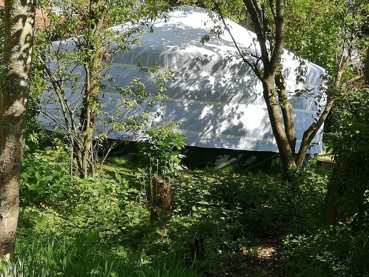 Hôtel 7 Valleys Camping à Flers  Extérieur photo
