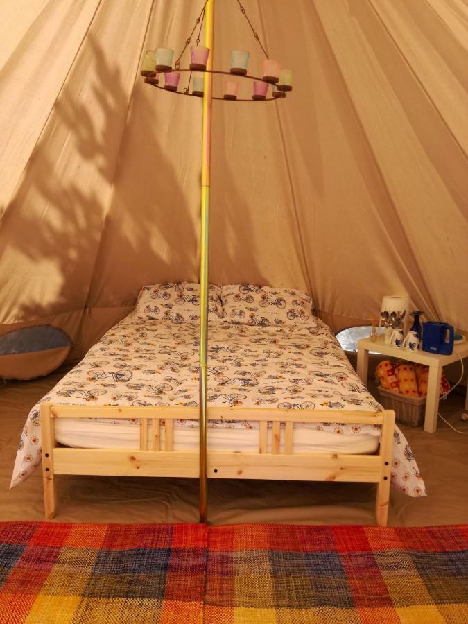 Hôtel 7 Valleys Camping à Flers  Extérieur photo